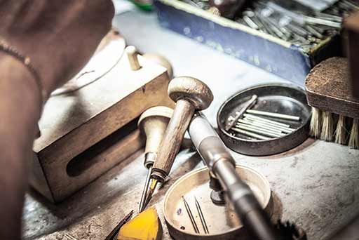Bulino e Strumenti incastonatore
